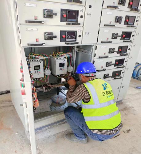 抗洪搶險報導-迎“汛”而上,奔赴前線 -348.png